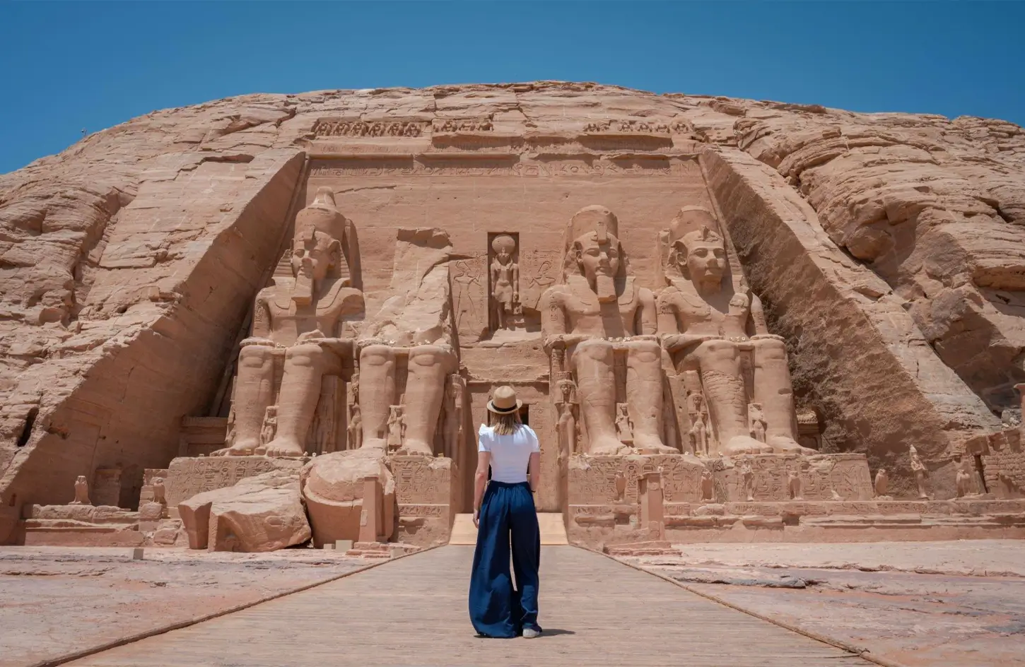 Abu Simbel Day Trip from Aswan — Ramesses II Temples by Dawn