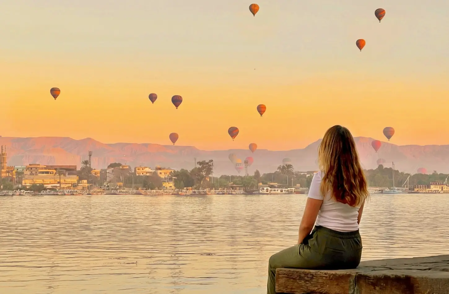 Sunrise Hot Air Balloon over Luxor with Valley of Kings Tour