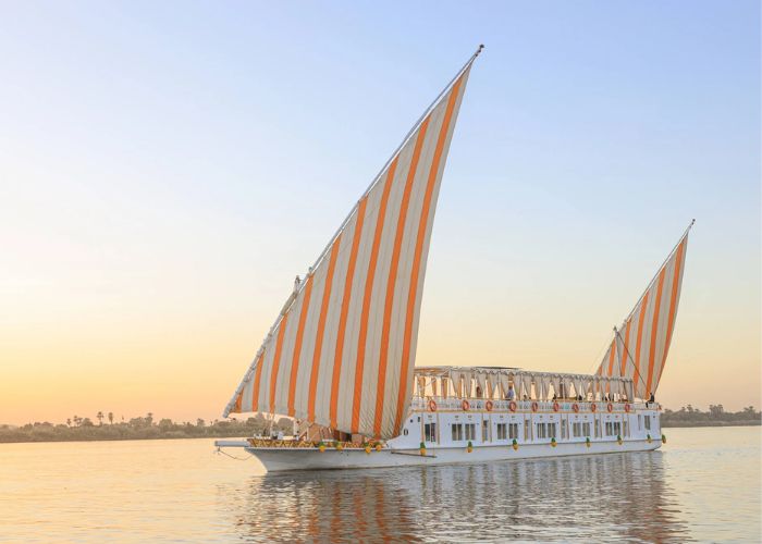 Sailing Day – Island Stop – Gebel el Silsila